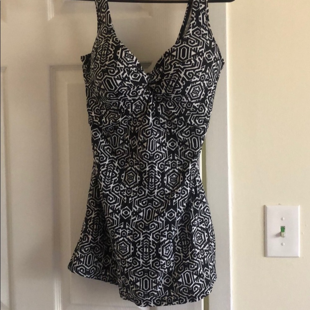 Bathing suit